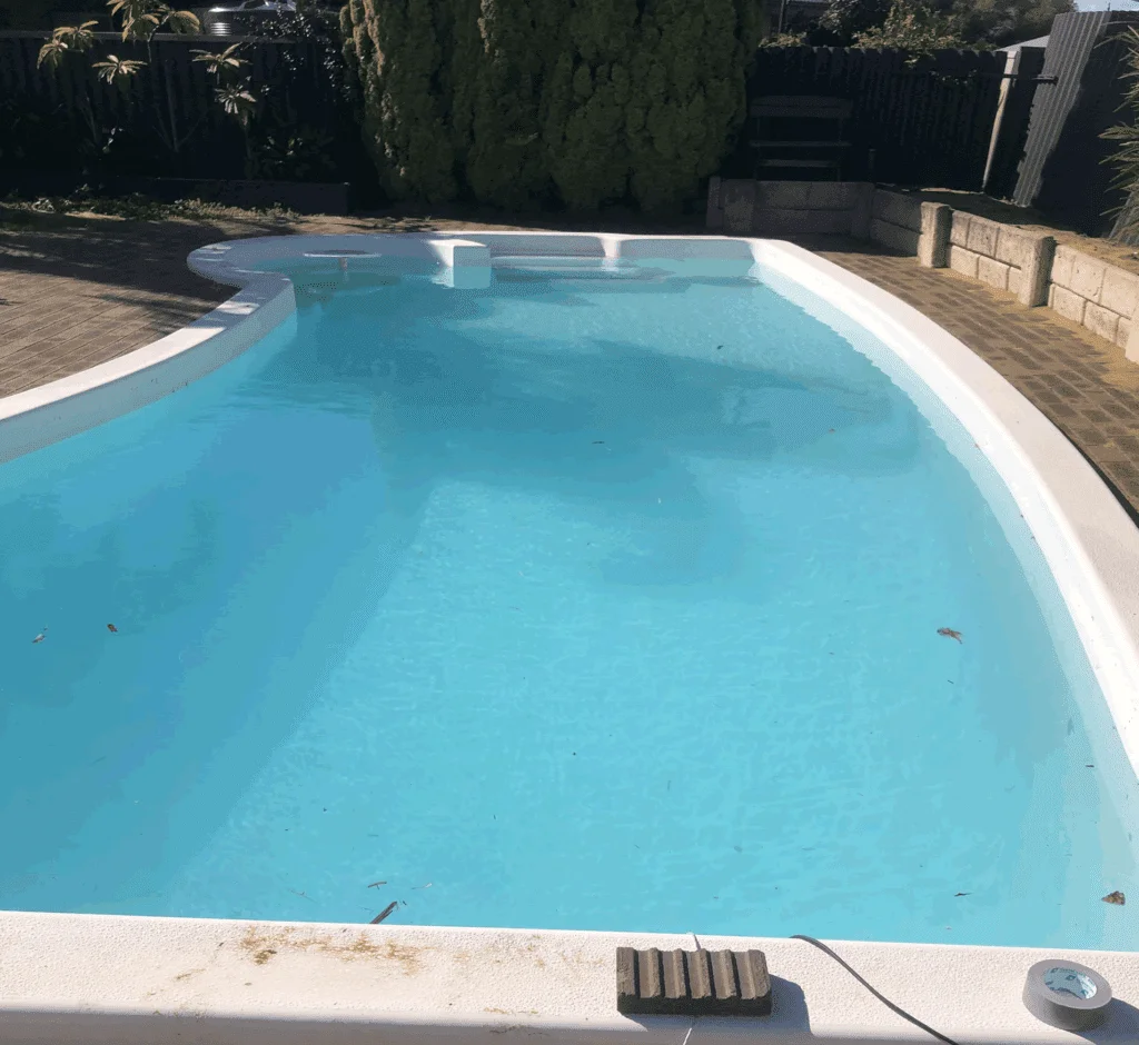 before fibrglass pool renovation 1